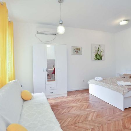 Apartment Stari Grad Μπούντβα Εξωτερικό φωτογραφία