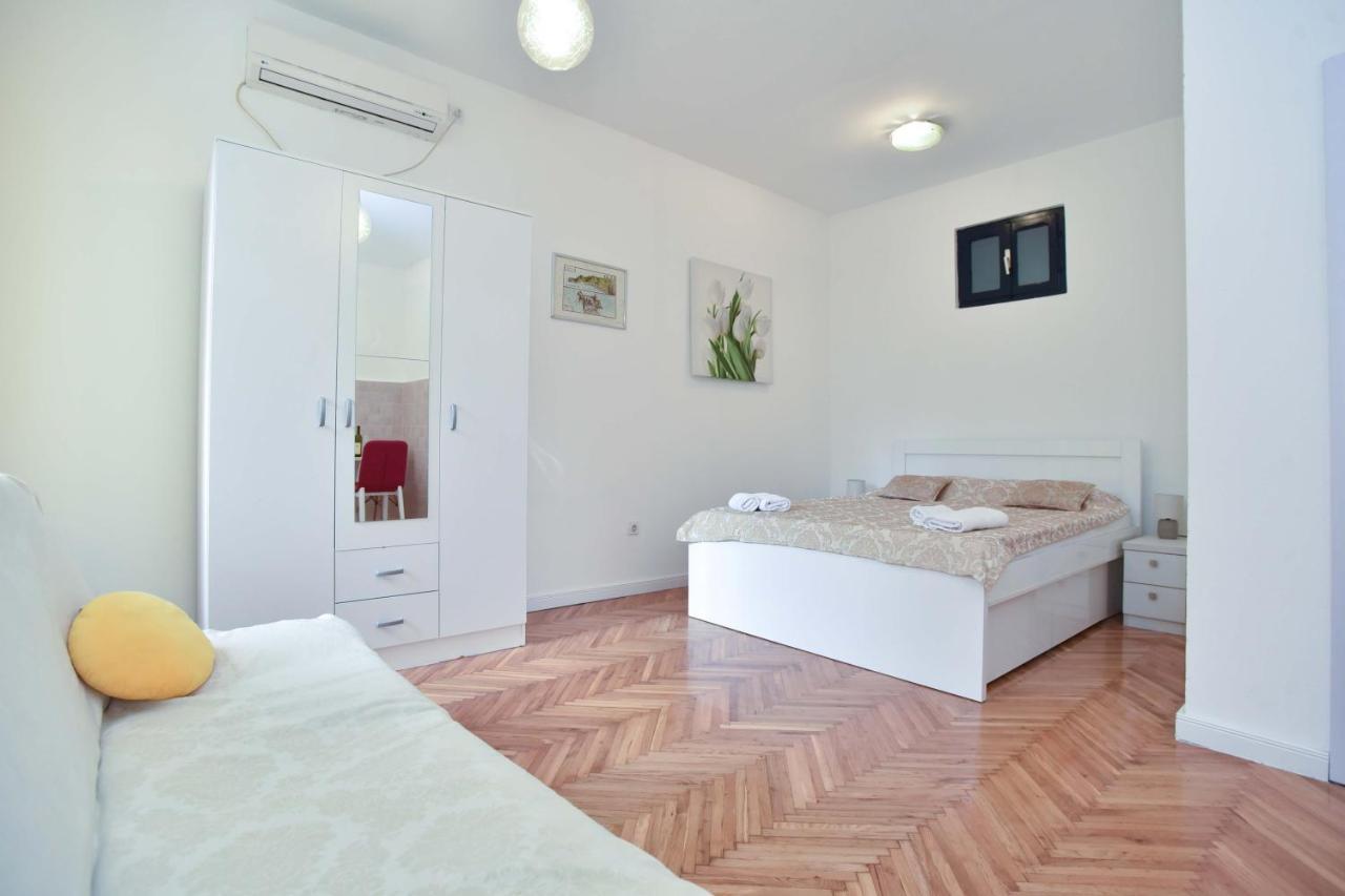 Apartment Stari Grad Μπούντβα Εξωτερικό φωτογραφία